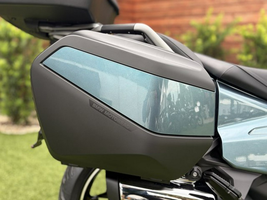 2026 BMW R1300RT
