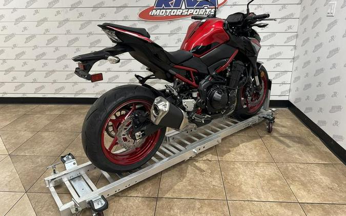 2024 Kawasaki Z900 ABS Candy Persimmon Red/Ebony