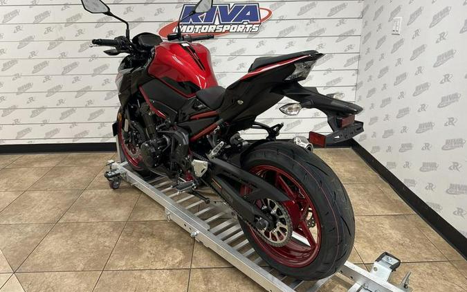 2024 Kawasaki Z900 ABS Candy Persimmon Red/Ebony