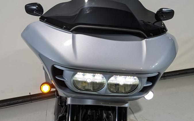 2023 Harley-Davidson® Road Glide® Special Atlas Silver Metallic - Black Finish