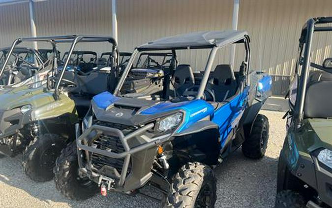 2023 Can-Am Commander XT 700