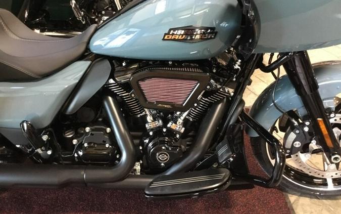 2024 Harley-Davidson Road Glide Sharkskin Blue - Black Finish Stage 1-Bars-Day Tripper Installed