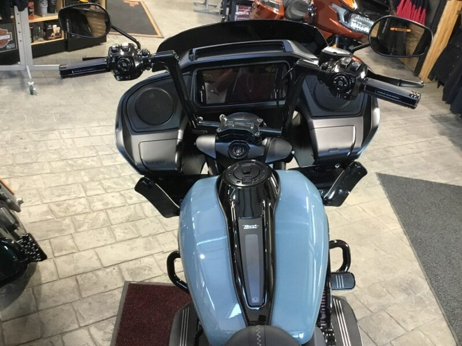 2024 Harley-Davidson Road Glide Sharkskin Blue - Black Finish Stage 1-Bars-Day Tripper Installed