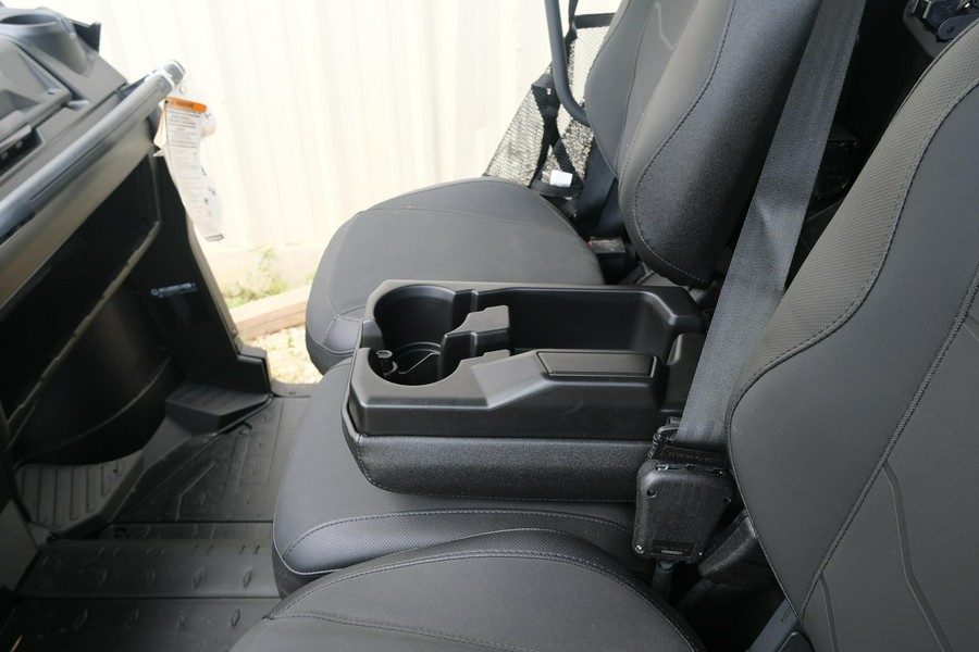 2025 CAN-AM DEFENDER MAX XT HD10