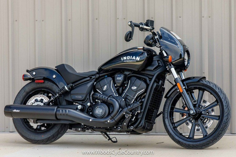 2025 Indian Motorcycle® Sport Scout® Limited +Tech Black Metallic