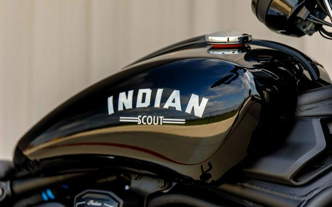 2025 Indian Motorcycle® Sport Scout® Limited +Tech Black Metallic