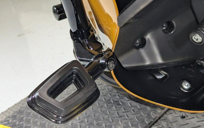 2023 Harley-Davidson® Road Glide® Limited Prospect Gold/Vivid Black Trim Black