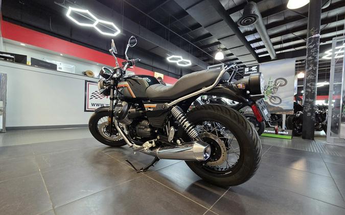 2026 Moto Guzzi V7 Special