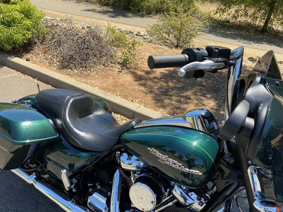 2017 Harley-Davidson® FLHX - Street Glide®