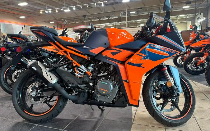 2022 KTM RC 390