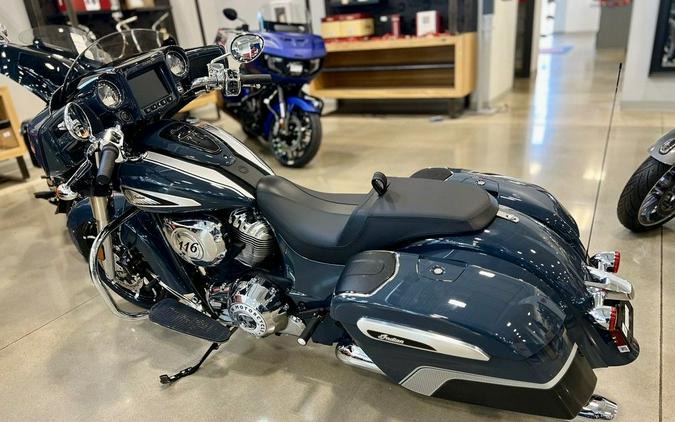 2025 Indian Motorcycle® Chieftain® Limited w/PowerBand Audio Blue Dusk