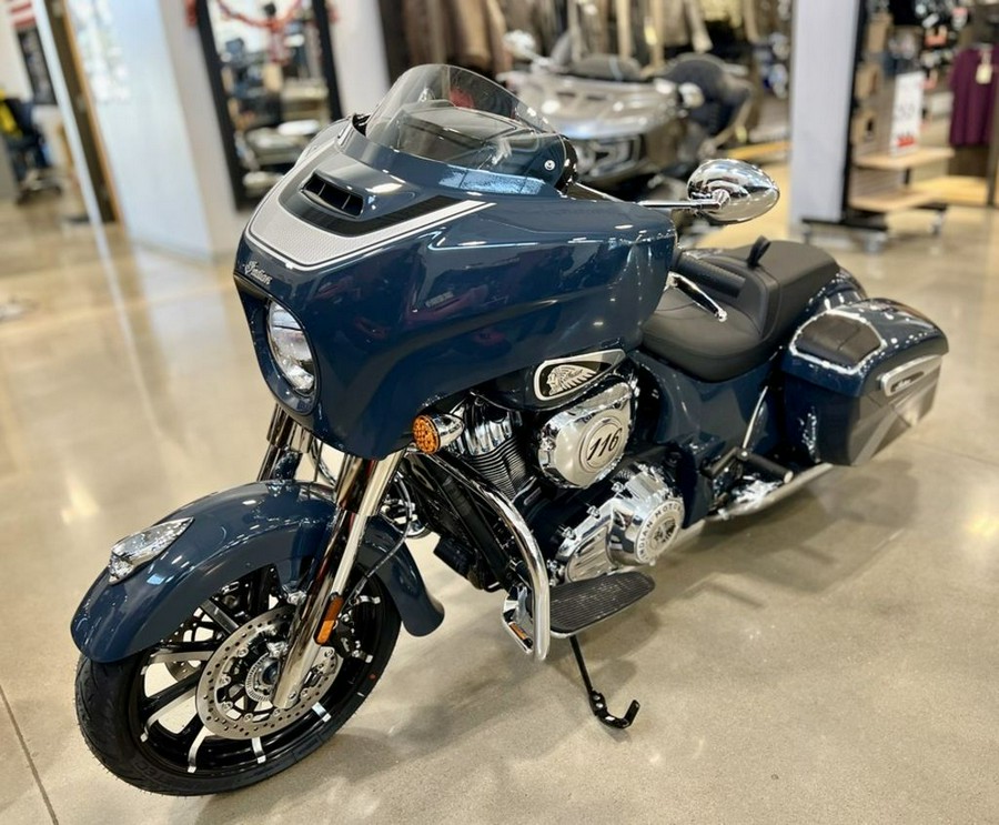 2025 Indian Motorcycle® Chieftain® Limited w/PowerBand Audio Blue Dusk