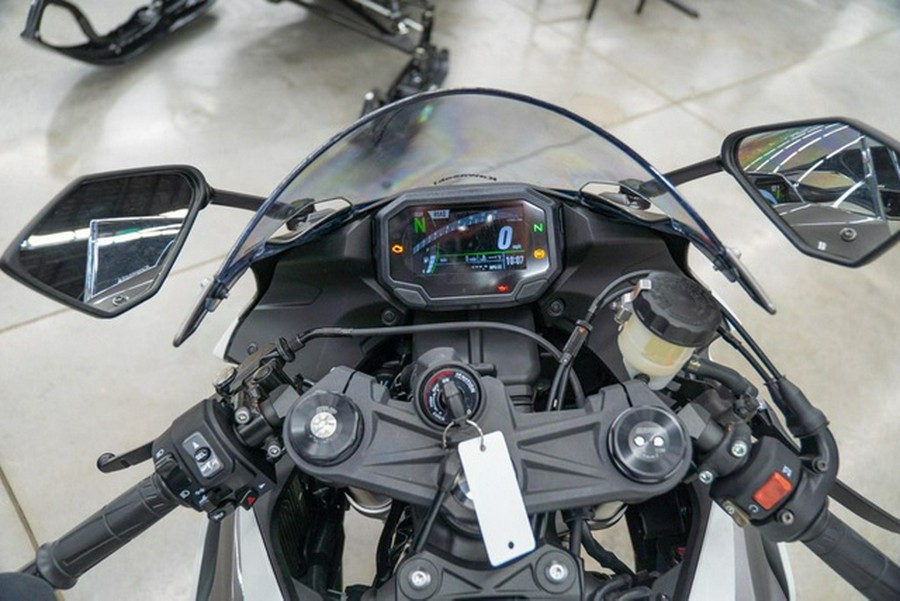 2025 Kawasaki Ninja ZX-6R ABS KRT Edition