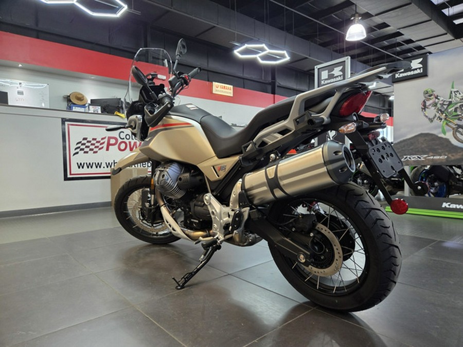 2025 Moto Guzzi V85 TT Travel
