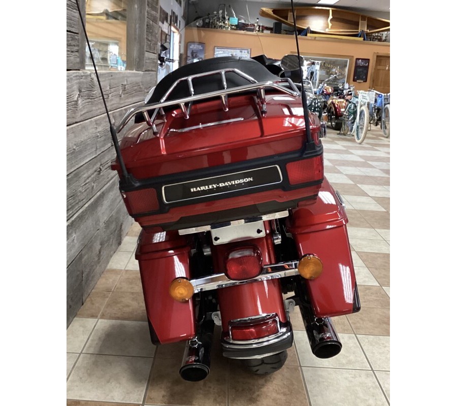 2012 Harley-Davidson® Electra Glide® Ultra Limited Ember Red Sunglo