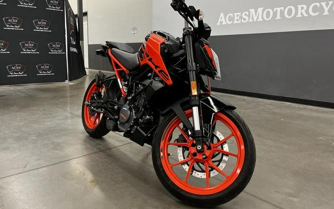 2021 KTM 200 Duke