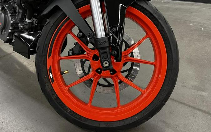 2021 KTM 200 Duke