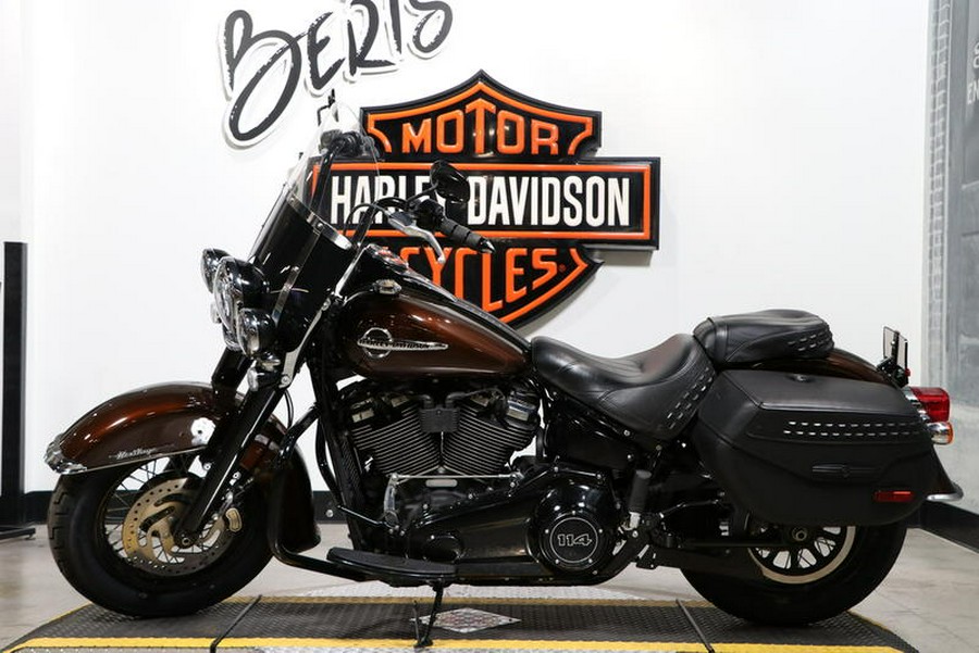 2019 Harley-Davidson® FLHCS - Heritage Classic 114