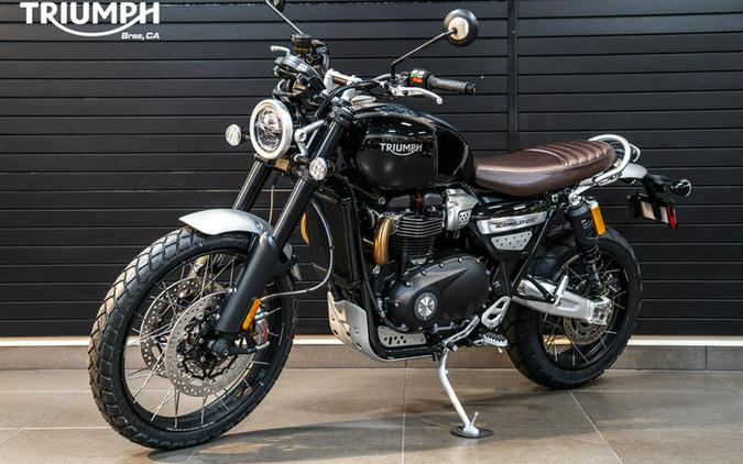 2023 Triumph Scrambler 1200 XC Sapphire Black