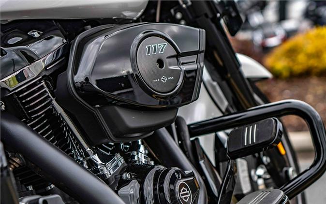 2024 Harley-Davidson Street Glide