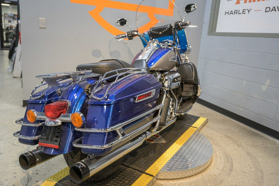 2017 Harley-Davidson Road King Grand American Touring FLHR