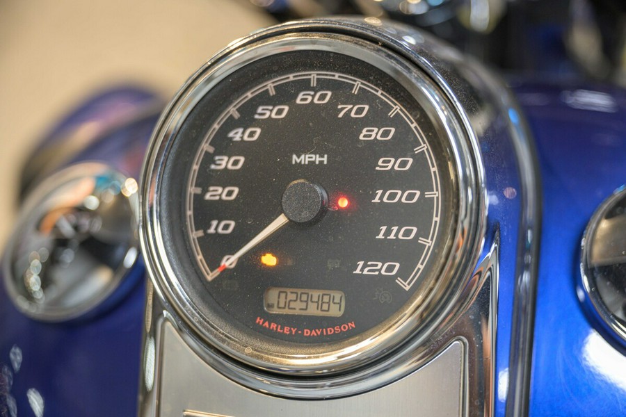 2017 Harley-Davidson Road King Grand American Touring FLHR