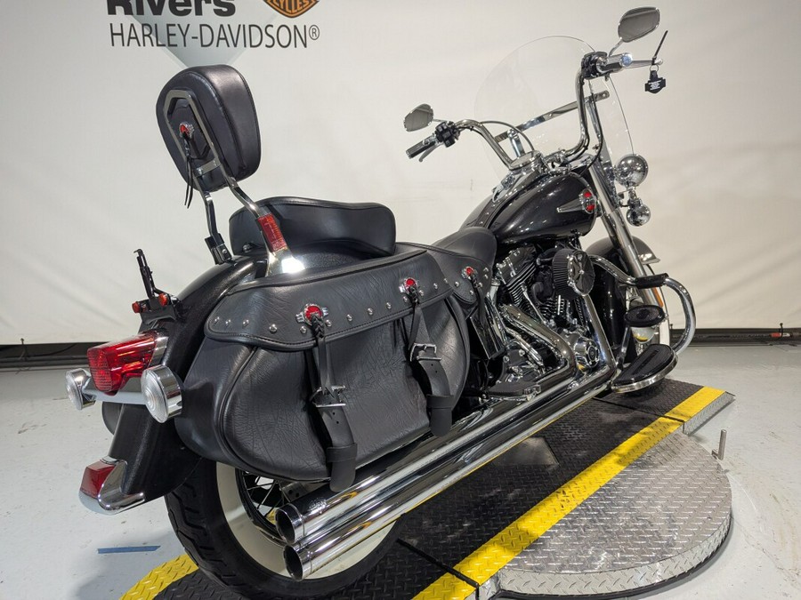 2017 Harley-Davidson® Heritage Softail® Classic Black Quartz