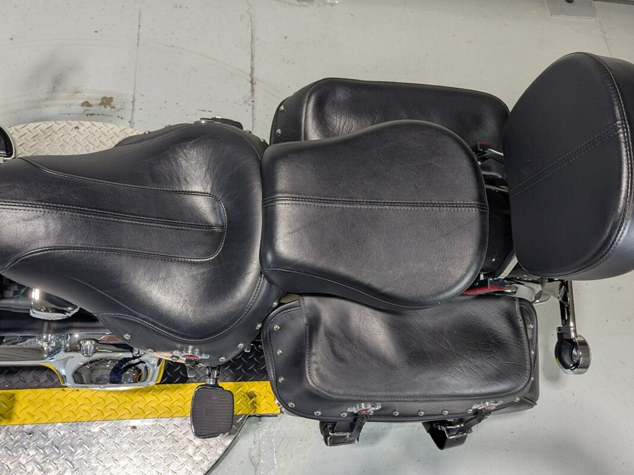 2017 Harley-Davidson® Heritage Softail® Classic Black Quartz