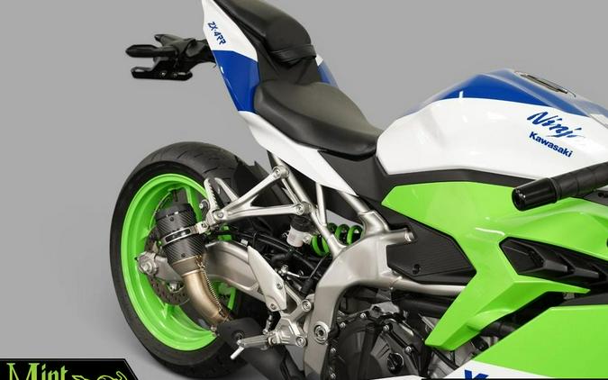 2024 Kawasaki Ninja ZX-4RR KRT