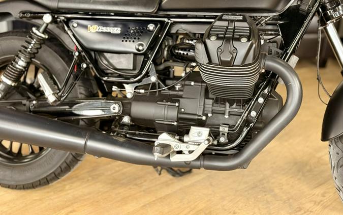 2017 Moto Guzzi V9 Bobber