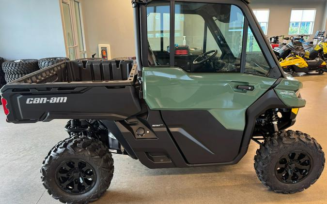 2026 Can-Am Defender DPS CAB HV HD9