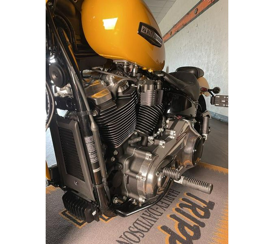 2025 Harley-Davidson® FXBB - Street Bob®