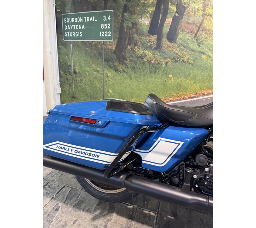 2023 Harley-Davidson Road Glide ST