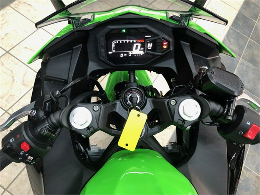 2024 Kawasaki Ninja 500 KRT Edition