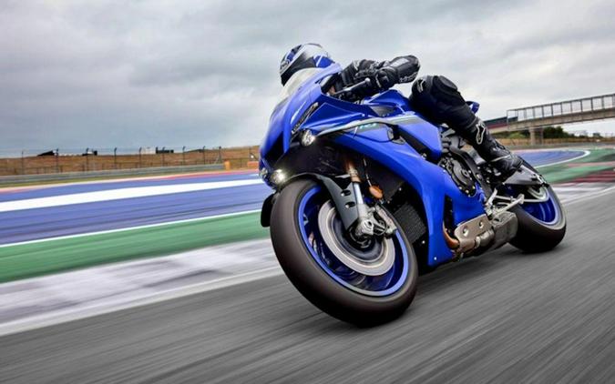 2025 Yamaha YZF-R1