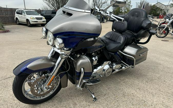 2017 Harley-Davidson CVO™ Limited