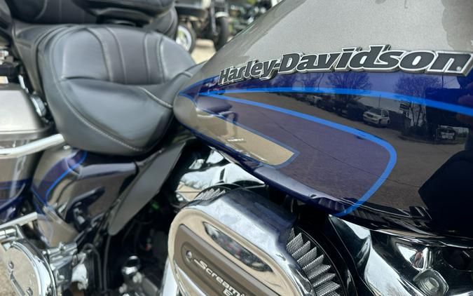 2017 Harley-Davidson CVO™ Limited