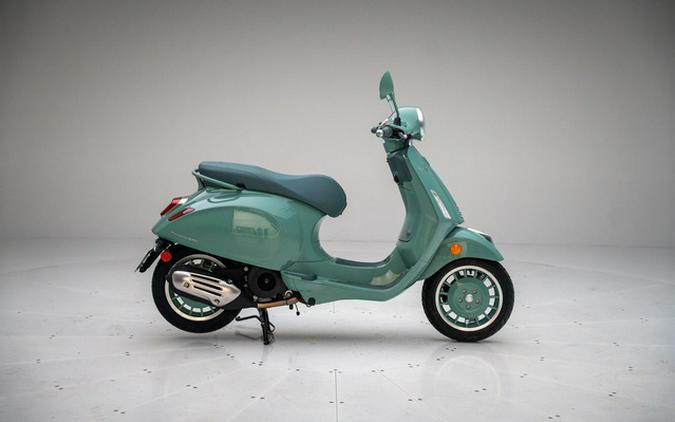 2027 Vespa Primavera 150 80Th