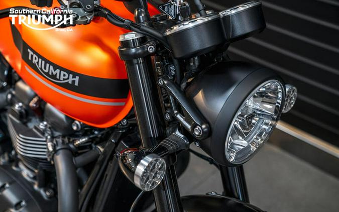 2023 Triumph Speed Twin 1200 Matte Baja Orange