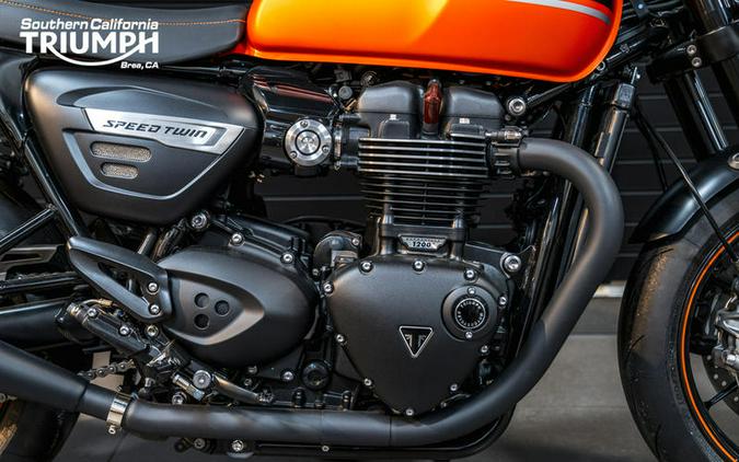 2023 Triumph Speed Twin 1200 Matte Baja Orange