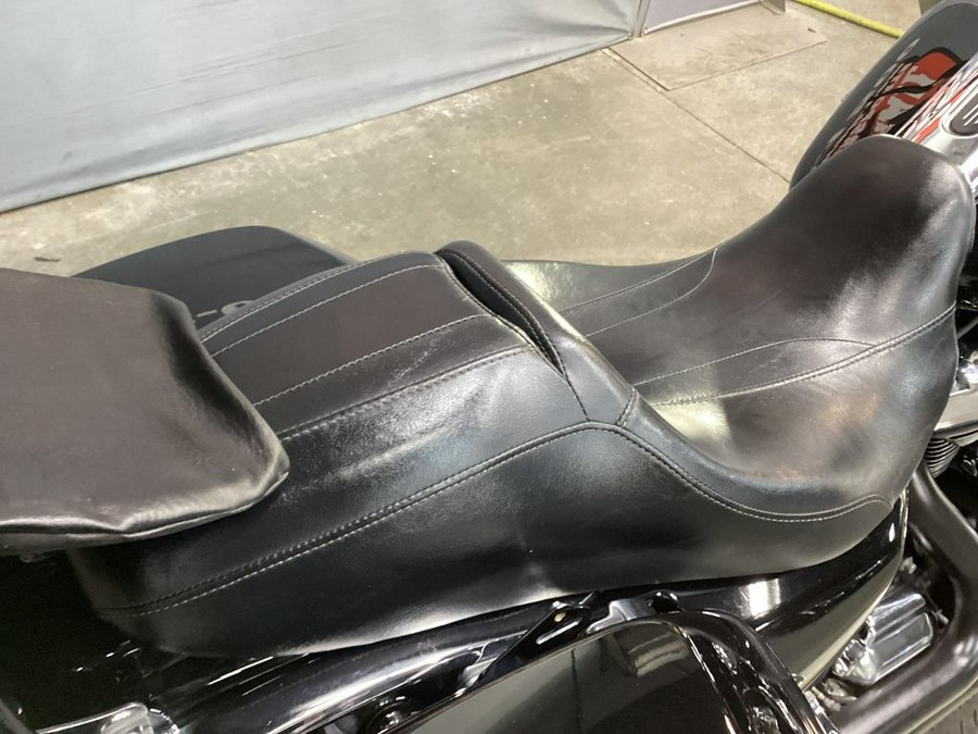 2017 Harley-Davidson® FLTRXS - Road Glide® Special