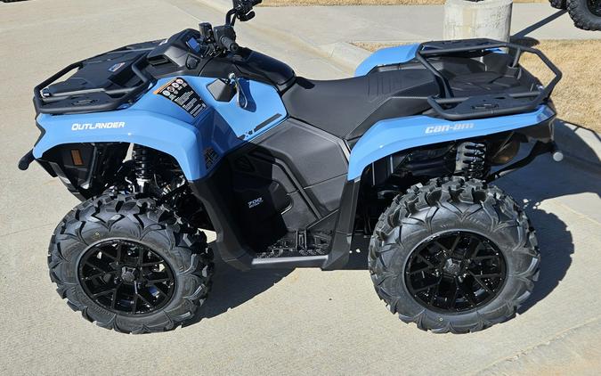 2026 Can-Am Outlander™ XT 700