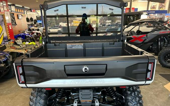 2026 Can-Am Defender MAX Limited HD11