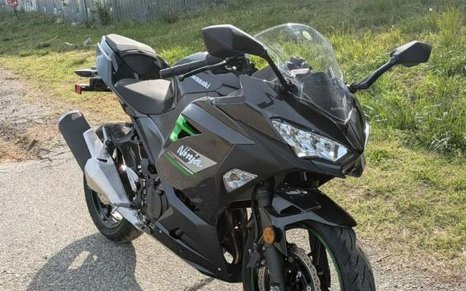 2023 Kawasaki Ninja® 400 ABS