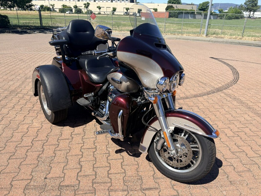 FLHTCUTG 2018 Tri Glide® Ultra