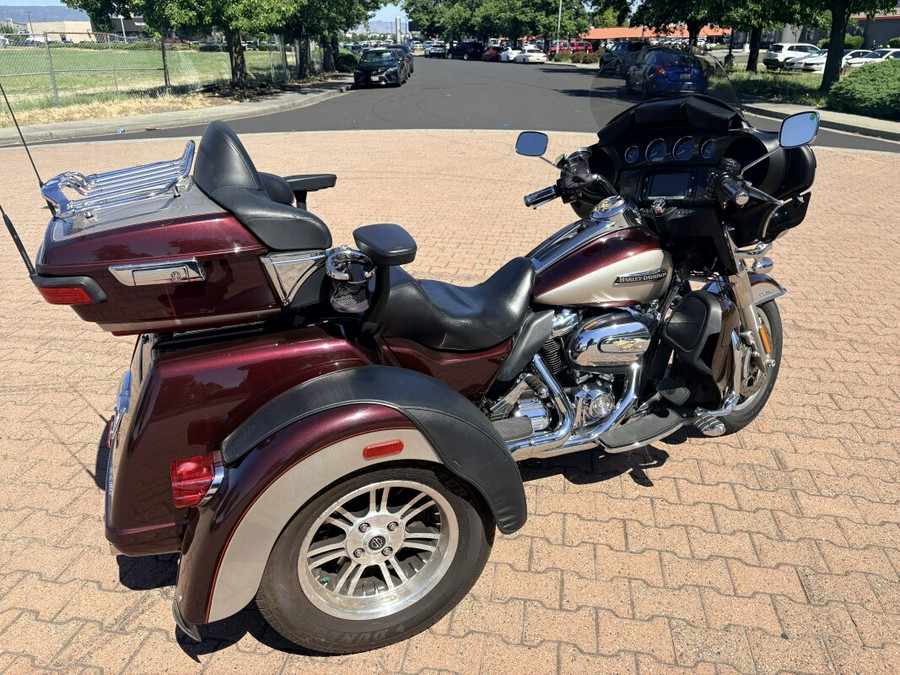 FLHTCUTG 2018 Tri Glide® Ultra