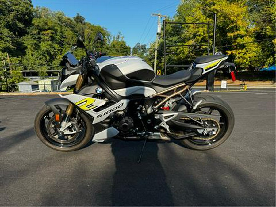 2022 BMW S 1000 R