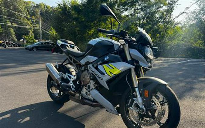 2022 BMW S 1000 R