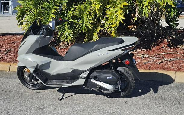 2025 Honda PCX
