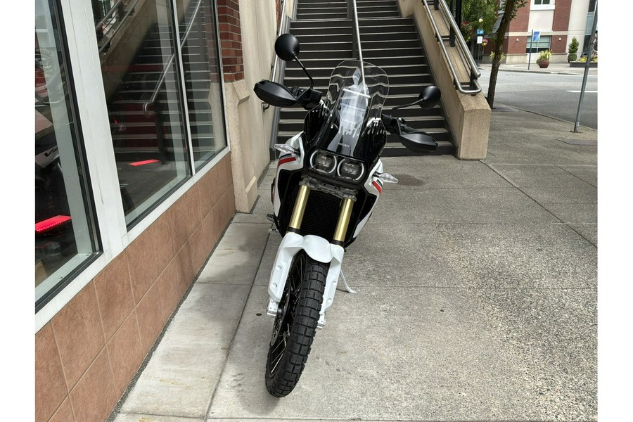 2026 DesertX V2 - Ducati